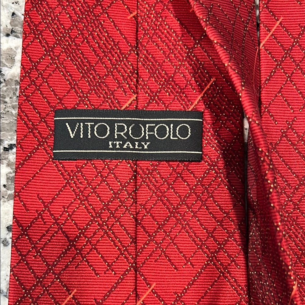 Vito Rofolo Red Geometric Pattern Tie - Picture 3 of 6